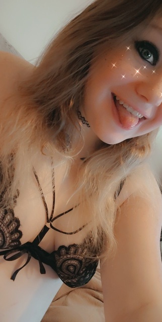 Lolita adlı üyenin profil fotoğrafı